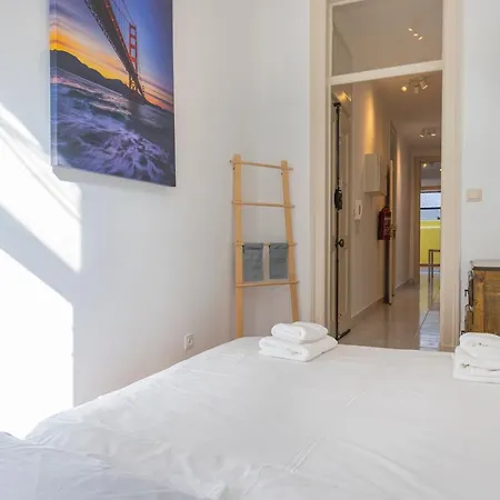 3 Bedroom Terrace By Innkeeper * Lisbon