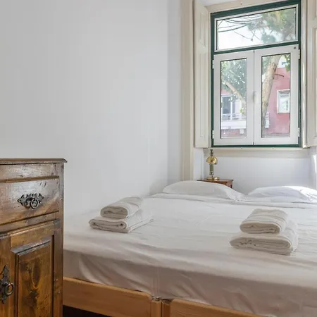 3 Bedroom Terrace By Innkeeper * Lisbon