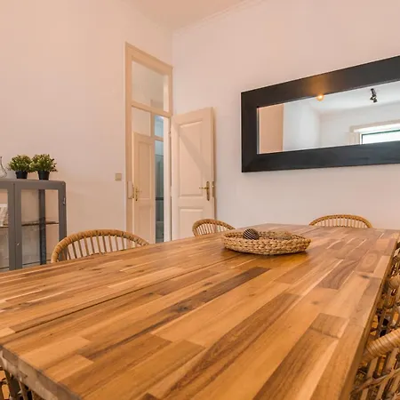 Apartment 3 Bedroom Terrace By Innkeeper *