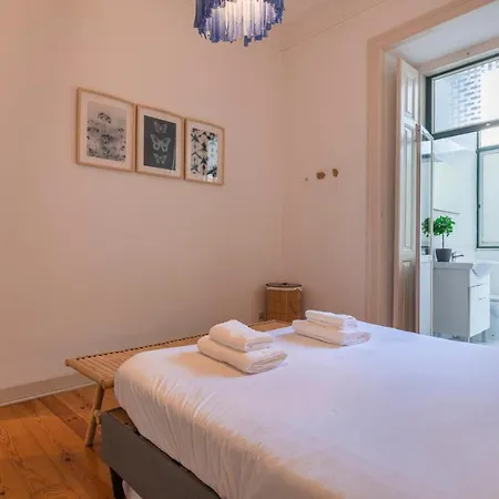 Apartamento 3 Bedroom Terrace By Innkeeper